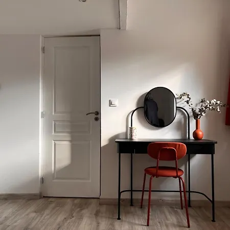 Charme De L'ancien Atypique Semesterbostad