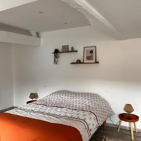 Holiday home Charme De L'ancien Atypique *